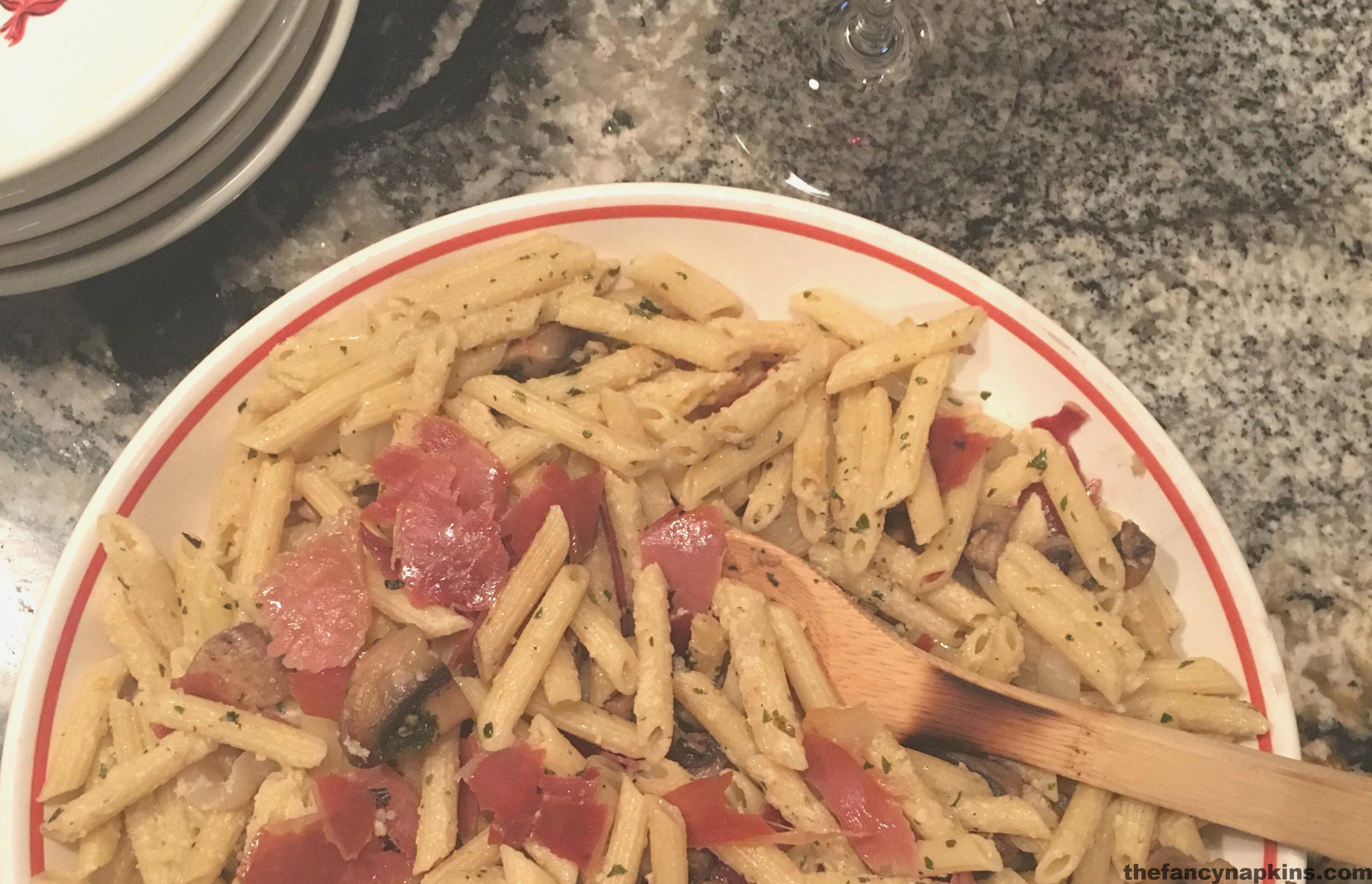 Penne with Prosciutto and Mushrooms